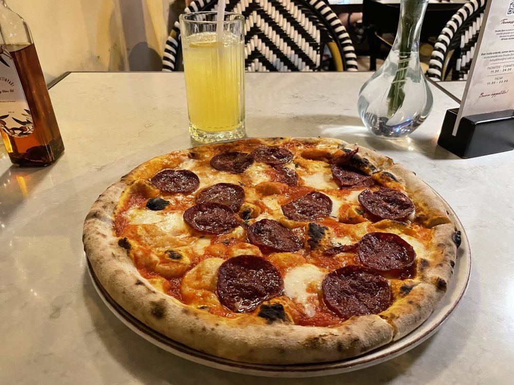 Double Zero Pizzeria