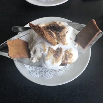 Moo Creamery - Ummm you can't leave without dessert!!! S'mores sundae - Burgers Near Me - Bakersfield, California