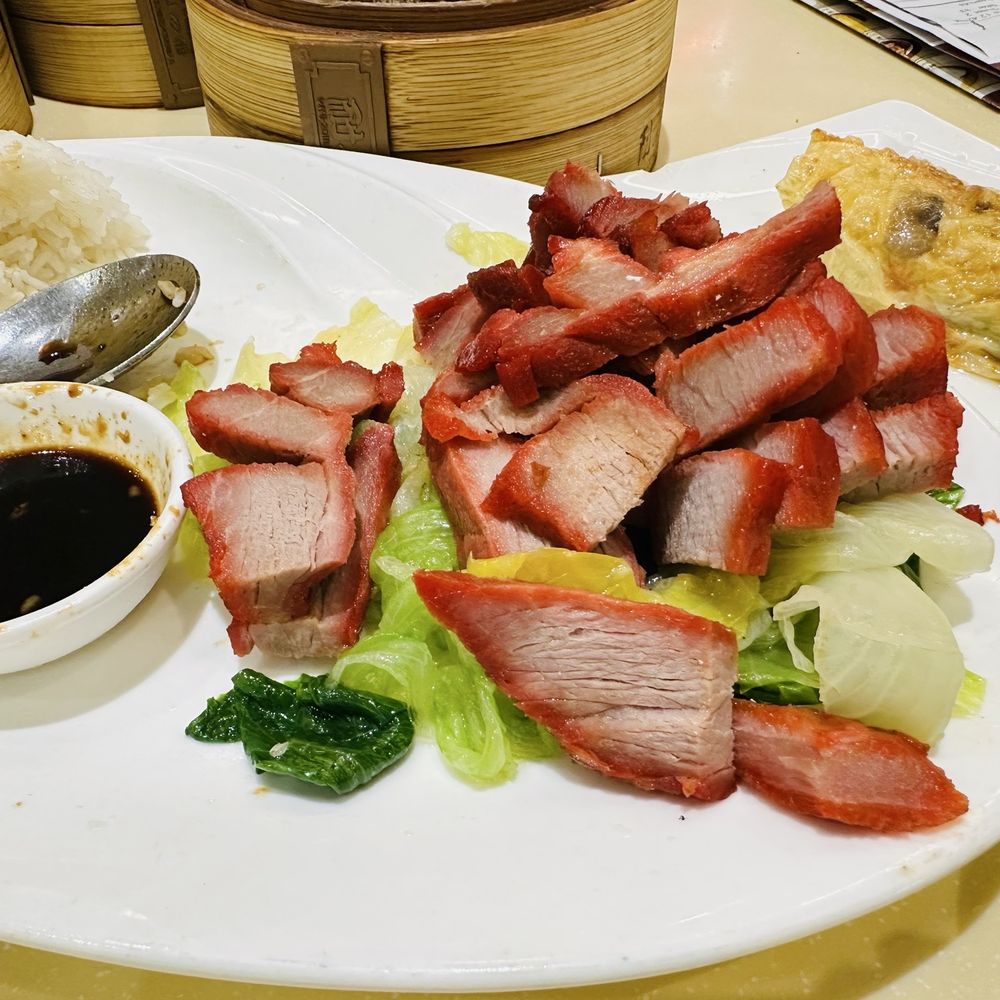MingHin Cuisine - Char Siu/BBQ Pork - meat was too lean & dry, pork was not cut & roast in the traditional way! - Dim Sum Near Me - Rolling Meadows, Illinois MingHin Cuisine - Char Siu/BBQ Pork - meat was too lean & dry, pork was not cut & roast in the traditional way! - Dim Sum Near Me - Rolling Meadows, Illinois