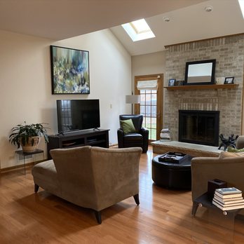 Simple Flooring - Flooring Near Me - Elk Grove Village, Illinois