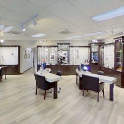 Yuh-Jen Liao, O.D. - Central Bakersfield - Open and welcoming space
