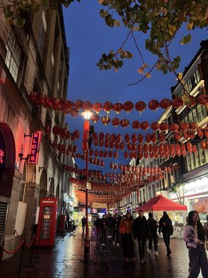 Golden Dragon (Chinatown) by null