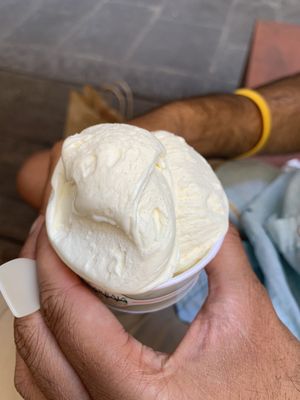 Gelateria La Carraia by null