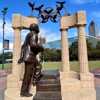 Centennial Olympic Park - Gateway of Dreams - Parks Near Me - Atlanta, Georgia