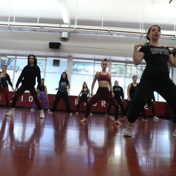 Passion & Performance Studio - Passion and Performance Studio Vancouver

www.passionandperformance.com - Dance Studios Near Me - Vancouver, British Columbia