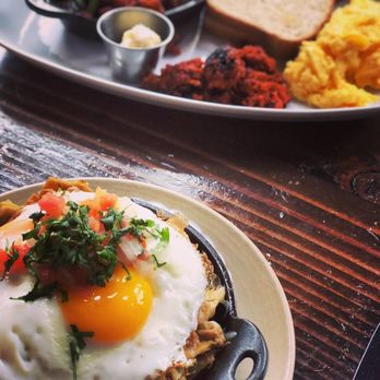 Poquitos - Chilaquiles Brunch & Gringo Breakfast Brunch @shelbyfoodadventure - Mexican Near Me - Seattle, Washington