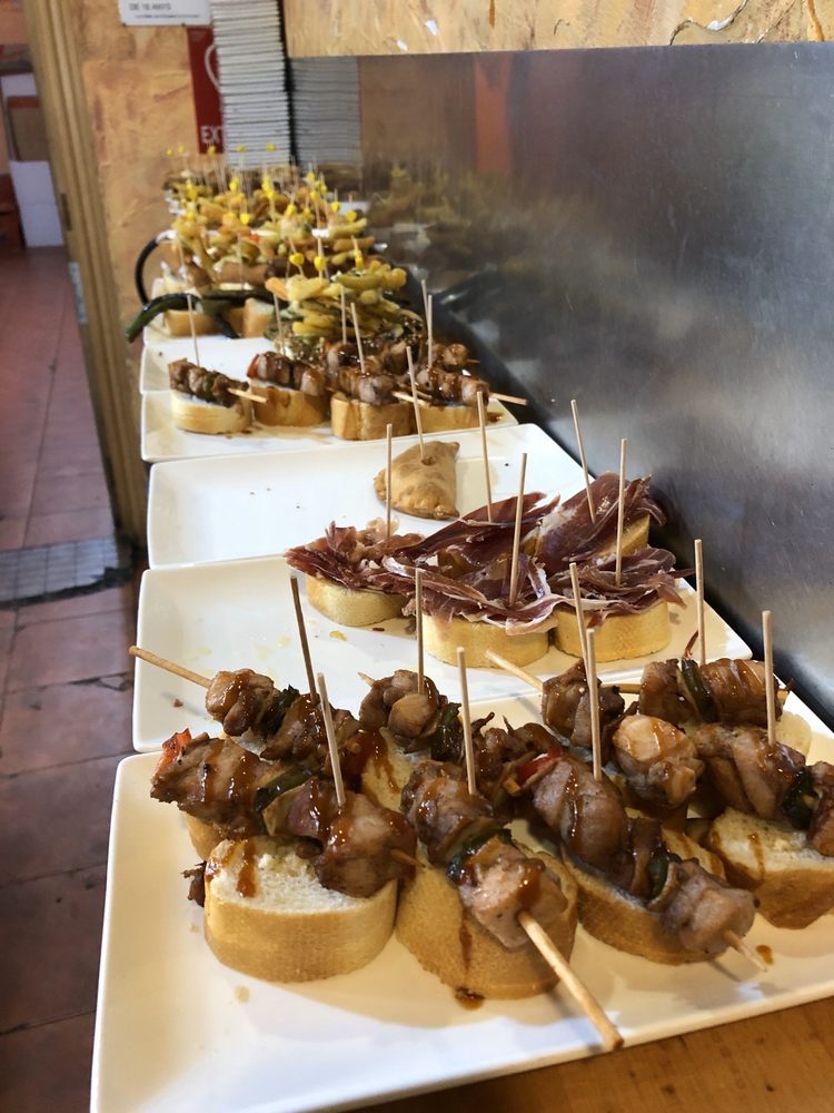 BLAI TONIGHT 129 Photos & 59 Reviews Carrer de Blai, 2325