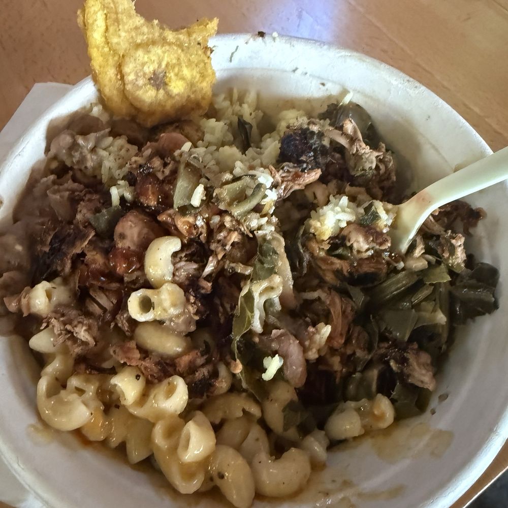 Soul Bowl (and a friend's plantain she wanted me to taste!) Soul Bowl (and a friend's plantain she wanted me to taste!)