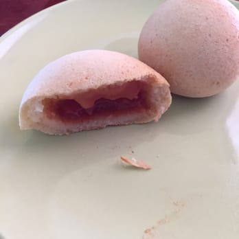 Milohas - Cheese bread with guava...love the combo of flavors - Bakeries Near Me - San Jose, California
