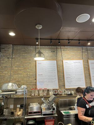 Tuscan Hen Market by null