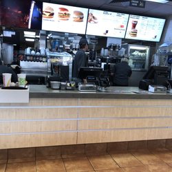 McDonald's - Counter