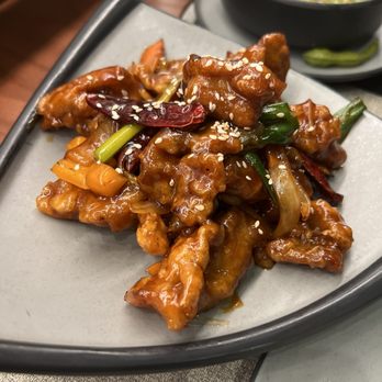Denko Asian Eatery - General Tso Chicken. Comes with jasmine rice - Japanese Near Me - San Juan, Puerto Rico Denko Asian Eatery - General Tso Chicken. Comes with jasmine rice - Japanese Near Me - San Juan, Puerto Rico