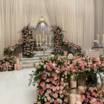 Blue Iris Florist - Florists Near Me - Glendale, California