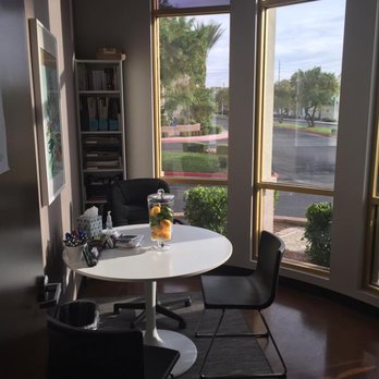 The Food Connection - Meet with our dietitians in one of our private consult rooms (this one with a great view!) - Weight Loss Centers Near Me - Las Vegas, Nevada The Food Connection - Meet with our dietitians in one of our private consult rooms (this one with a great view!) - Weight Loss Centers Near Me - Las Vegas, Nevada