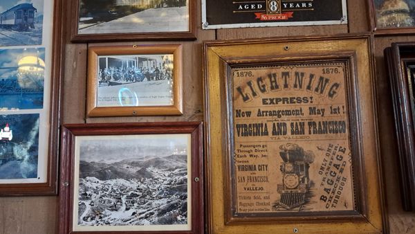 Palace | Restaurant & Saloon by null