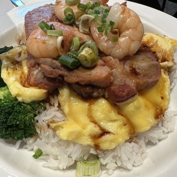 Cafe De Hong Kong - Scrambled eggs and cha xiao rice - Hong Kong Style Cafe Near Me - Markham, Ontario Cafe De Hong Kong - Scrambled eggs and cha xiao rice - Hong Kong Style Cafe Near Me - Markham, Ontario