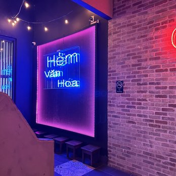 HEM Kitchen And Bar - Vietnamese Near Me - Houston, Texas HEM Kitchen And Bar - Vietnamese Near Me - Houston, Texas