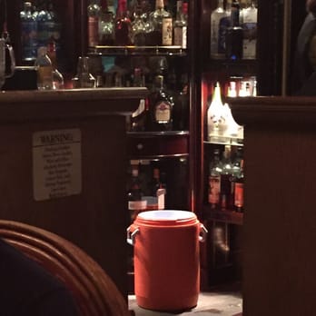 Gemmell's Restaurant - Yup. That's their ice bucket. Pretty sure that's some sort of health code violation. - French Near Me - Dana Point, California Gemmell's Restaurant - Yup. That's their ice bucket. Pretty sure that's some sort of health code violation. - French Near Me - Dana Point, California