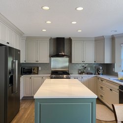 Kitchen Express Cabinets & Countertops