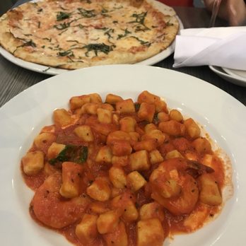 Taverniti - Italian Near Me - Toronto, Ontario