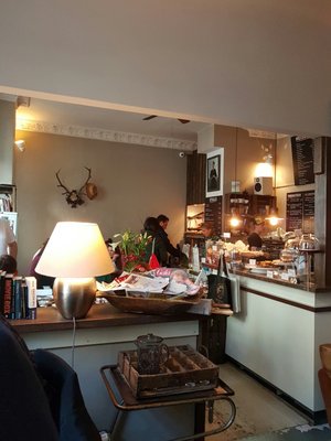 Café Suicide Sue by null