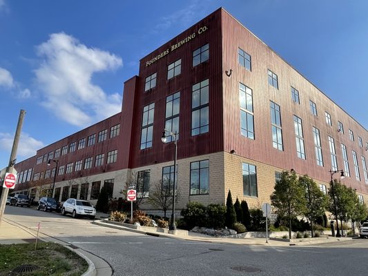 Founders Brewing Co by null