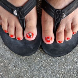 Gorgeous Nails - Love this little Grim