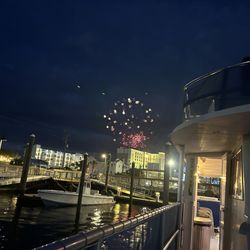 Island Cruises