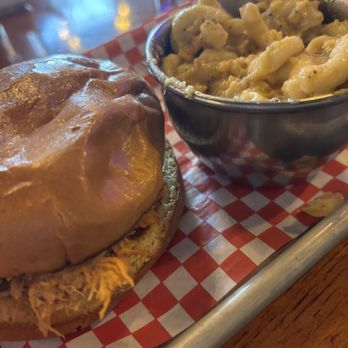 Pig & Brew - PULLED CHICKEN BBQ MAC & CHEESE - Barbeque Near Me - Richmond, Virginia Pig & Brew - PULLED CHICKEN BBQ MAC & CHEESE - Barbeque Near Me - Richmond, Virginia