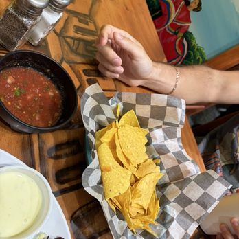 Chicago Burritos - Nachos chips - Mexican Near Me - Grand Forks, North Dakota