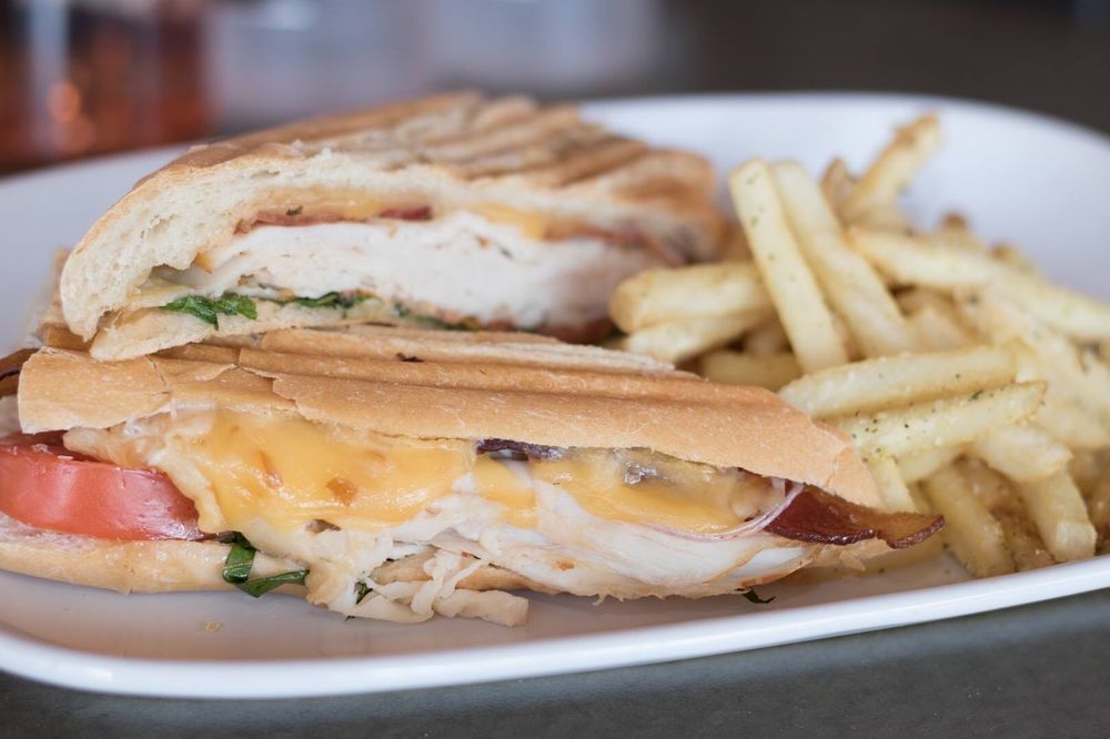 SOHO SALOON 68 Photos & 145 Reviews 410 S Howard Ave, Tampa