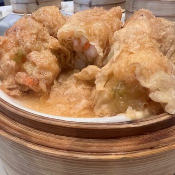 The Deluxe Chinese Restaurant - beancurd roll - Dim Sum Near Me - Richmond, British Columbia The Deluxe Chinese Restaurant - beancurd roll - Dim Sum Near Me - Richmond, British Columbia