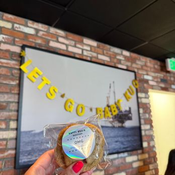 Happy Brain Bakeshop - Desserts Near Me - Glendale, California