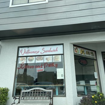 Kitten and Pinky - Cute little store front! - Vietnamese Near Me - Pacifica, California