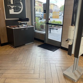 McDonald's - Fast Food Near Me - Yucaipa, California
