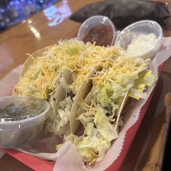 Wishing Well - a plate of tacos and condiments - American Near Me - Stockbridge, Georgia Wishing Well - a plate of tacos and condiments - American Near Me - Stockbridge, Georgia