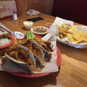 The Salsas Restaurant - a plate of tacos and chips - Mexican Near Me - Greeneville, Tennessee The Salsas Restaurant - a plate of tacos and chips - Mexican Near Me - Greeneville, Tennessee