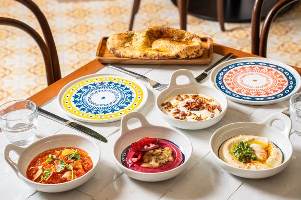 Mama Mezze by null