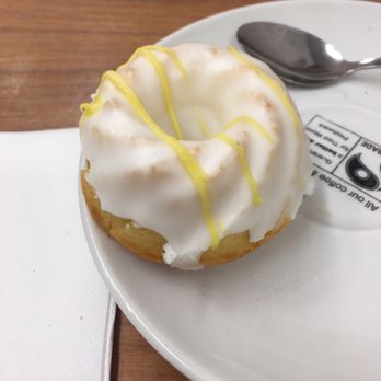 Marks & Spencer - Lemon drizzle cake - Department Stores Near Me - Newry, NYM