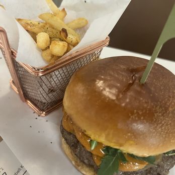STARDUST Coffee House - Mushroom burger with beef patty - Cafes Near Me - Campbell, California STARDUST Coffee House - Mushroom burger with beef patty - Cafes Near Me - Campbell, California