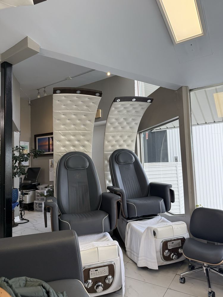 La Jolla Cove Salon & Spa