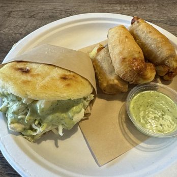Amaizing Arepa Bar - REINA AREPA and TEQUEÑOS - Venezuelan Near Me - Saint Louis, Missouri