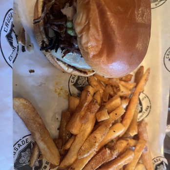 Crusade Burger Bar - You're the one for me, Fatty - Burgers Near Me - Yorkville, Illinois