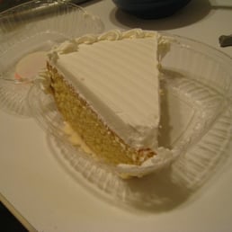 Tres Leches Cakes