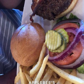 Applebee's Grill + Bar - American Near Me - Greenville, Rhode Island