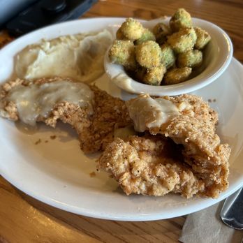 Cracker Barrel Old Country Store - My husband's Country Fried Turkey - Breakfast & Brunch Near Me - Bowling Green, Kentucky Cracker Barrel Old Country Store - My husband's Country Fried Turkey - Breakfast & Brunch Near Me - Bowling Green, Kentucky