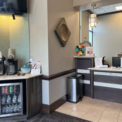 Dental Care at Compass Creek - Waiting area, Dental Care at Compass Creek. Dentist in Leesburg, VA.