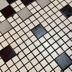 Steak ’n Shake - Nasty floors