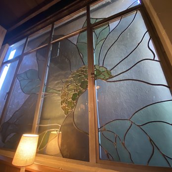 Gardner's Restaurant - Magnificent stained glass - Seafood Near Me - Olympia, Washington
