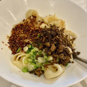 Highland Noodles - Fried red chili flakes noodles with ground pork - Noodles Near Me - Milpitas, California Highland Noodles - Fried red chili flakes noodles with ground pork - Noodles Near Me - Milpitas, California